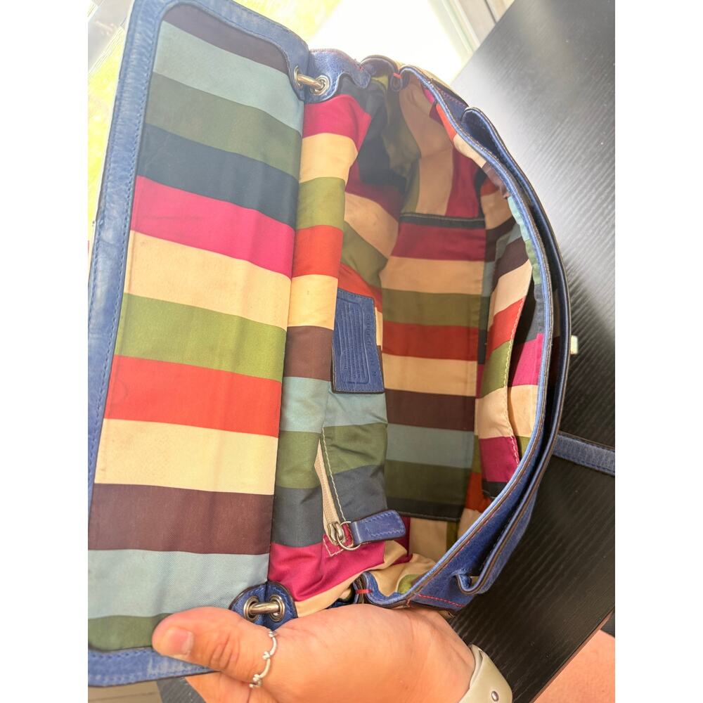 Coach Legacy Leather Turnlock Flap Shoulder Bag Blue Red Cream Crossbody Y2K Era - Picture 6 of 16